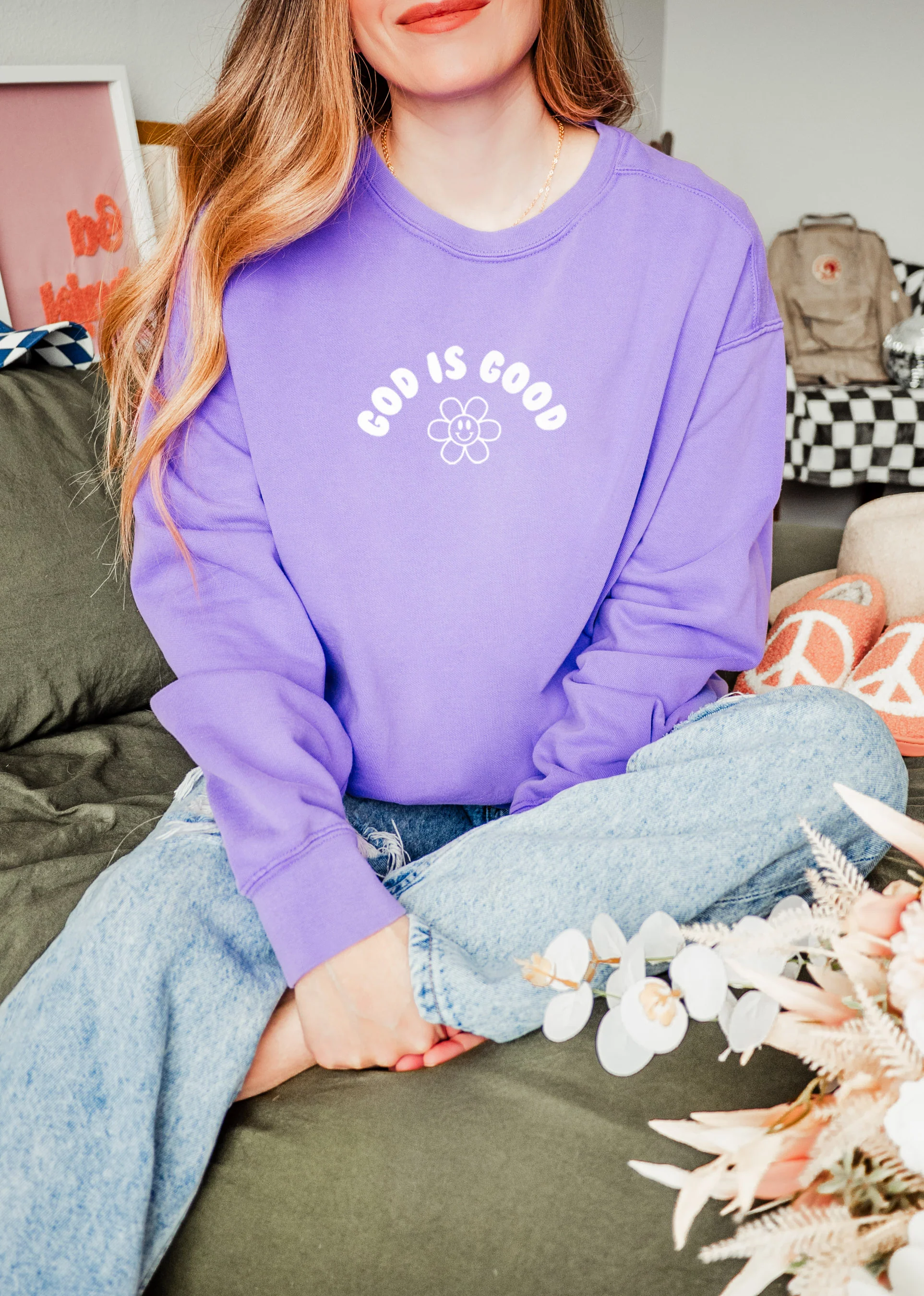 GOD IS GOOD SMILEY FACE UNISEX SWEATSHIRT - Image 3